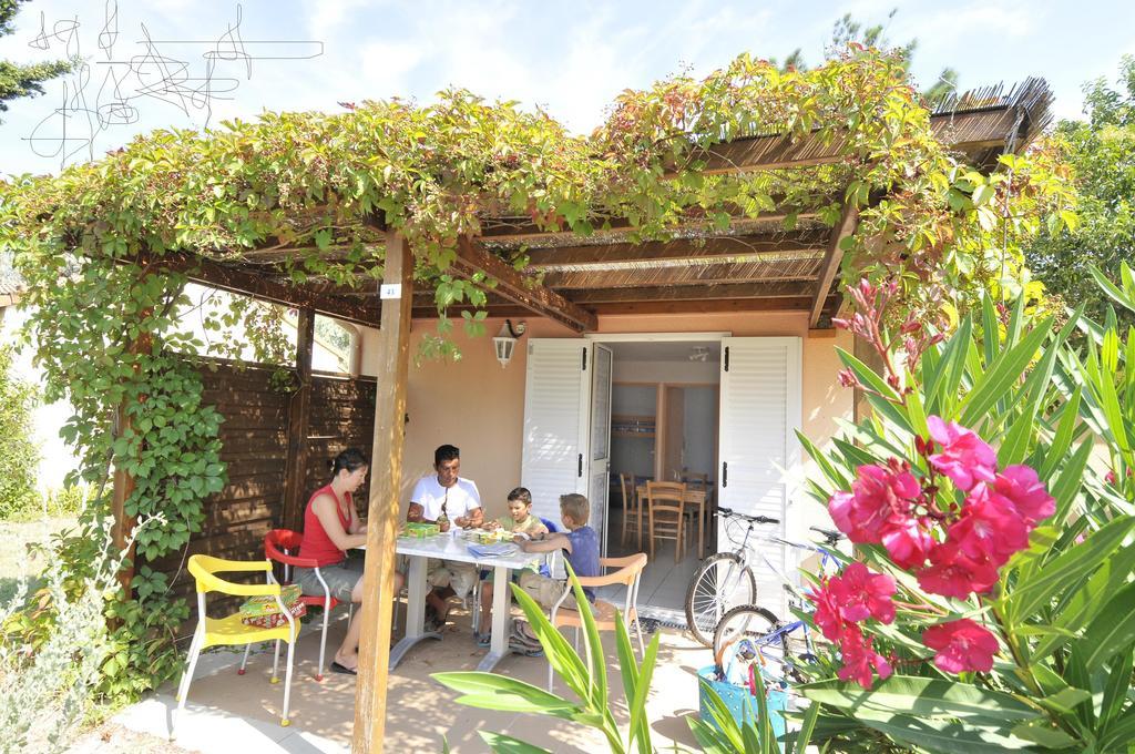 Hotel Vvf Sigean Port-La-Nouvelle Corbieres Zimmer foto